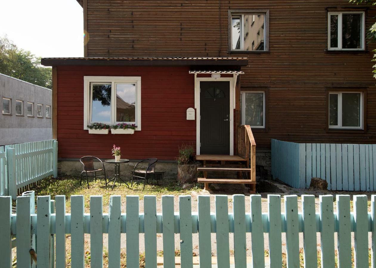 Cute Apartment, Next To Old Town, With Free Parking Tallinn Exterior photo